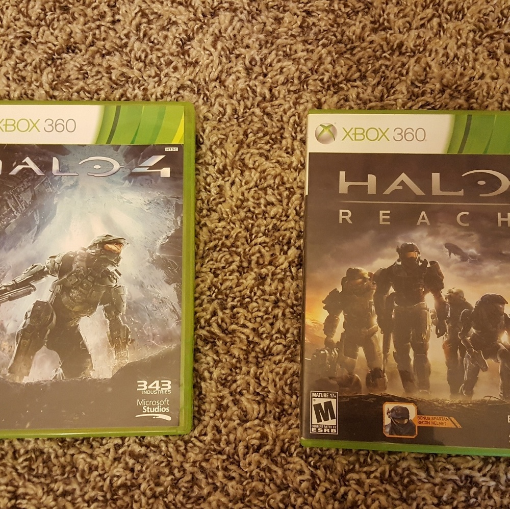 Bundle of 2 xbox 360 halo games